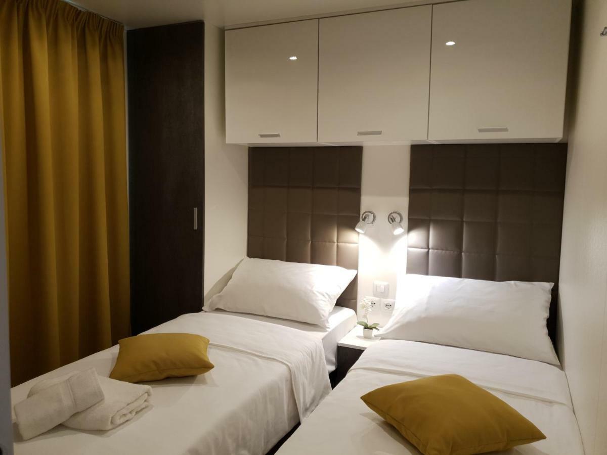 Dalmaris Camp - Prestige Mobile Homes بيوغْغاد نا موغو المظهر الخارجي الصورة
